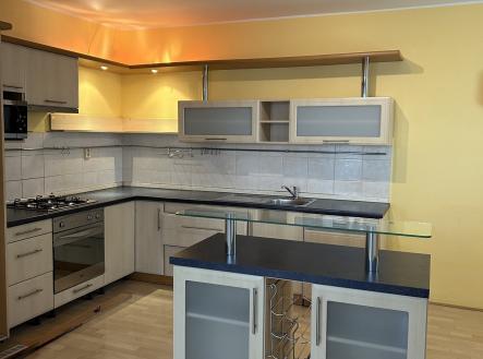 Pronájem bytu, 2+kk, 62 m²