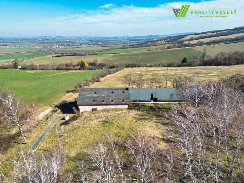 800x800wm1910300939-90ac3-prodej-komercni-nemovitosti-tvarozna-lhota-dji-0007-92e27d1cca-1581400039