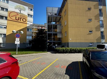 Pronájem kanceláře, 240 m²