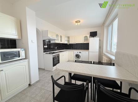 Pronájem bytu, 3+1, 83 m²