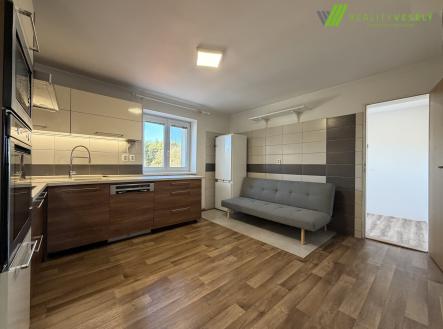 Pronájem bytu, 3+1, 85 m²