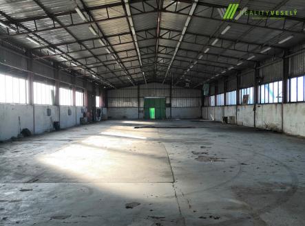 Pronájem komerčního objektu, jiný, 580 m²