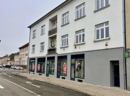 Pronájem obchodní prostor, 535 m²