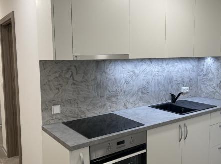 Pronájem bytu, 1+1, 35 m²