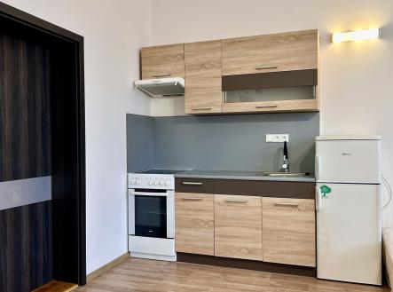 Pronájem bytu, 1+kk, 40 m²