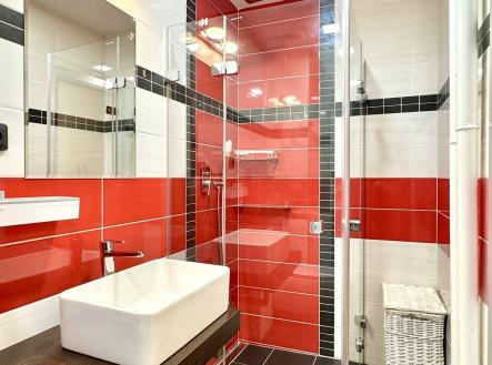 Pronájem bytu, 3+kk, 66 m²