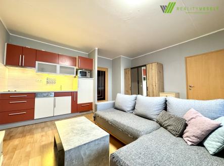 Pronájem bytu, 2+kk, 43 m²