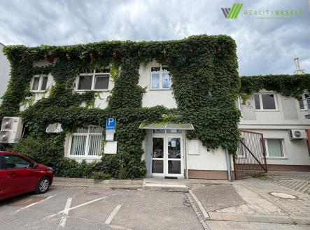 Pronájem komerčního objektu, sklad, 199 m² obrázek