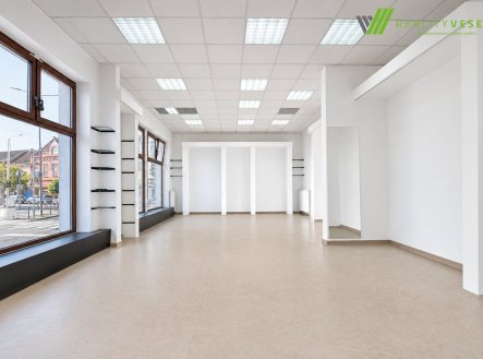 Pronájem obchodní prostory, 90 m²