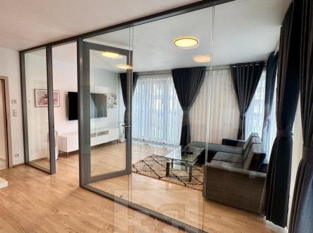 Pronájem bytu, 2+kk, 79 m²