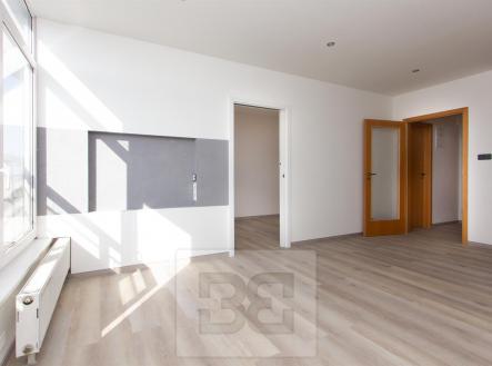 Pronájem bytu, 2+kk, 40 m²