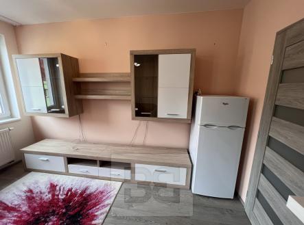 Pronájem bytu, 1+kk, 32 m²