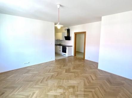 Pronájem bytu, 2+kk, 60 m²