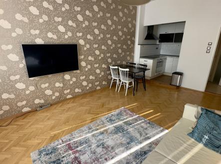 Pronájem bytu, 2+kk, 58 m²