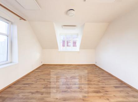 Pronájem bytu, 3+kk, 81 m²