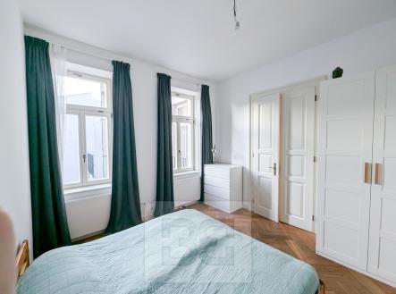 Pronájem bytu, 3+kk, 91 m²