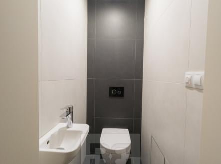 Pronájem bytu, 3+kk, 91 m²