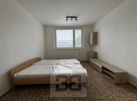 Pronájem bytu, 2+1, 55 m²