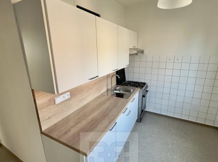 Pronájem bytu, 2+1, 52 m²