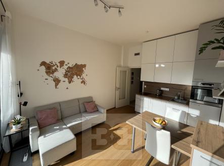 Pronájem bytu, 2+kk, 46 m²