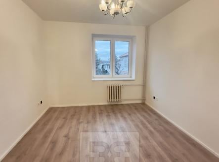 Pronájem bytu, 1+kk, 19 m²