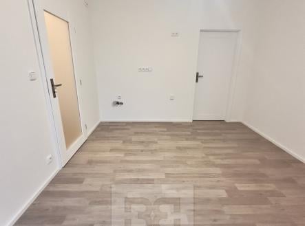 Pronájem bytu, 2+kk, 42 m²