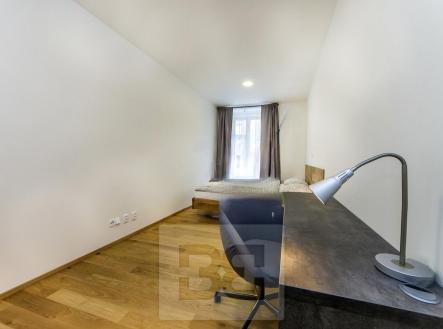 Pronájem bytu, 1+kk, 27 m²