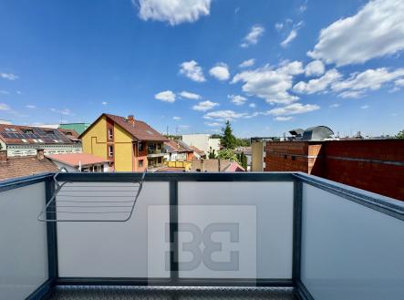Pronájem bytu, 2+1, 65 m²