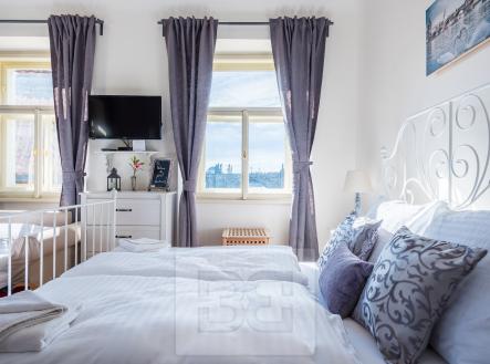 Pronájem bytu, 1+kk, 47 m²