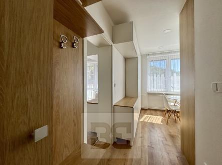 Pronájem bytu, 1+1, 32 m²