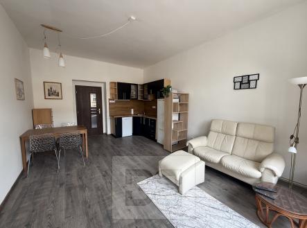 Pronájem bytu, 3+kk, 75 m²