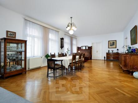 Prodej - kanceláře, 158 m²