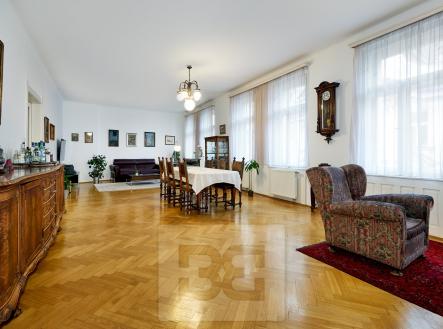 Prodej - kanceláře, 158 m²
