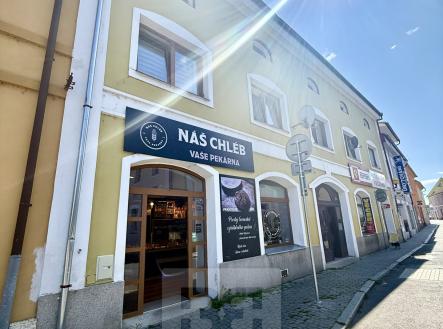 Prodej nájemního domu, 657 m²