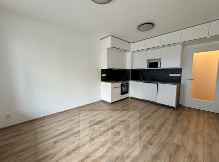 Pronájem bytu, 1+kk, 35 m²
