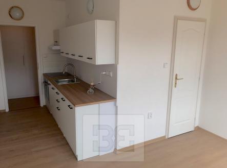 Pronájem bytu, 2+kk, 49 m²