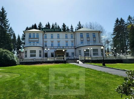 Prodej hotel, 3 102 m²