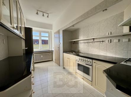 Pronájem bytu, 3+1, 85 m²