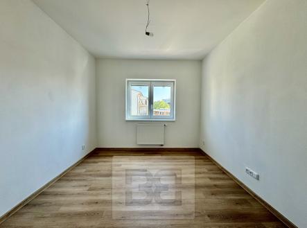 Pronájem bytu, 3+kk, 74 m²