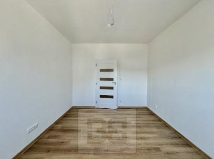 Pronájem bytu, 3+kk, 74 m²