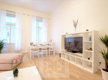 Pronájem bytu, 3+1, 111 m²