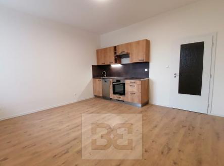 Pronájem bytu, 1+kk, 26 m²