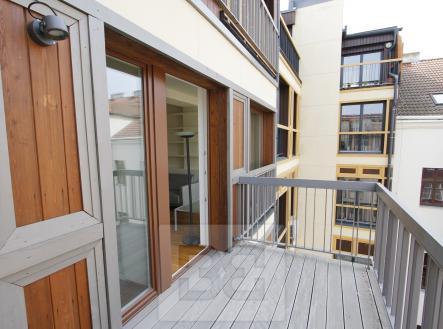 Pronájem bytu, 3+kk, 90 m²