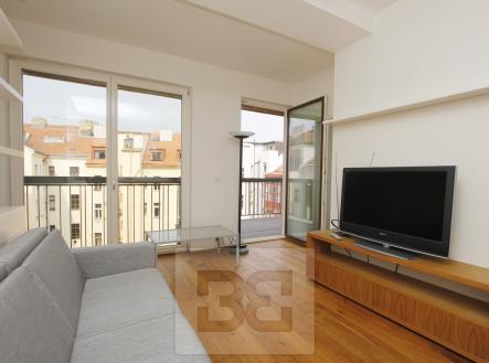 Pronájem bytu, 3+kk, 90 m²