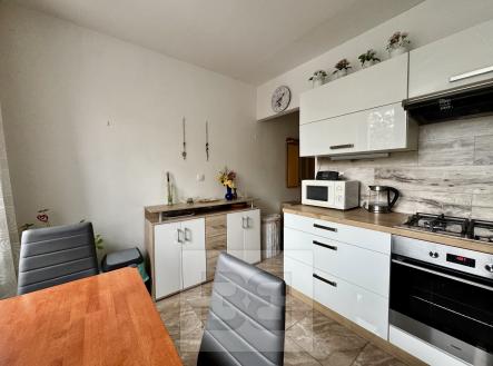 Pronájem bytu, 1+1, 38 m²