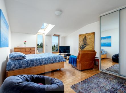 Prodej bytu, 4+kk, 126 m²