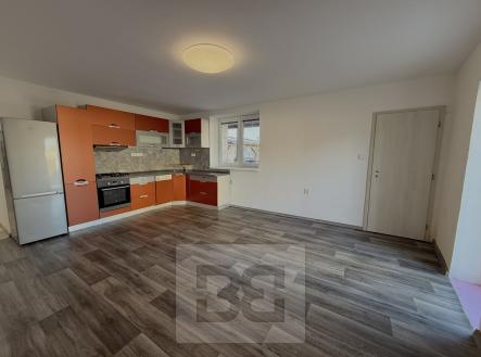 Pronájem bytu, 2+kk, 50 m²