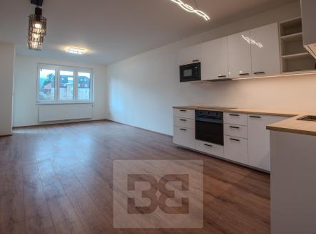 Pronájem bytu, 2+kk, 66 m²