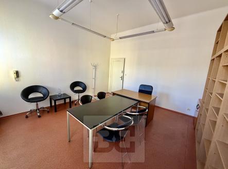 Pronájem kanceláře, 22 m²
