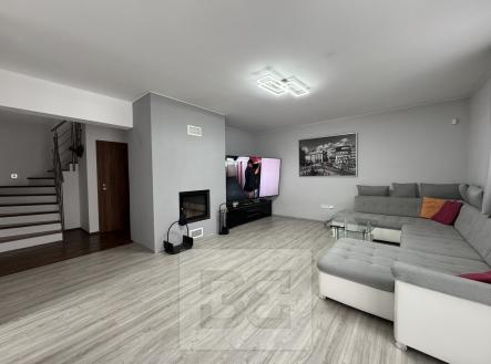 Pronájem domu/vily, 123 m²